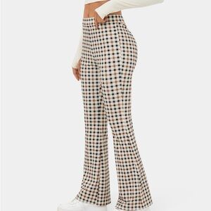 NWT - Halara Activewear High Waisted Flair Leggings - Size XS